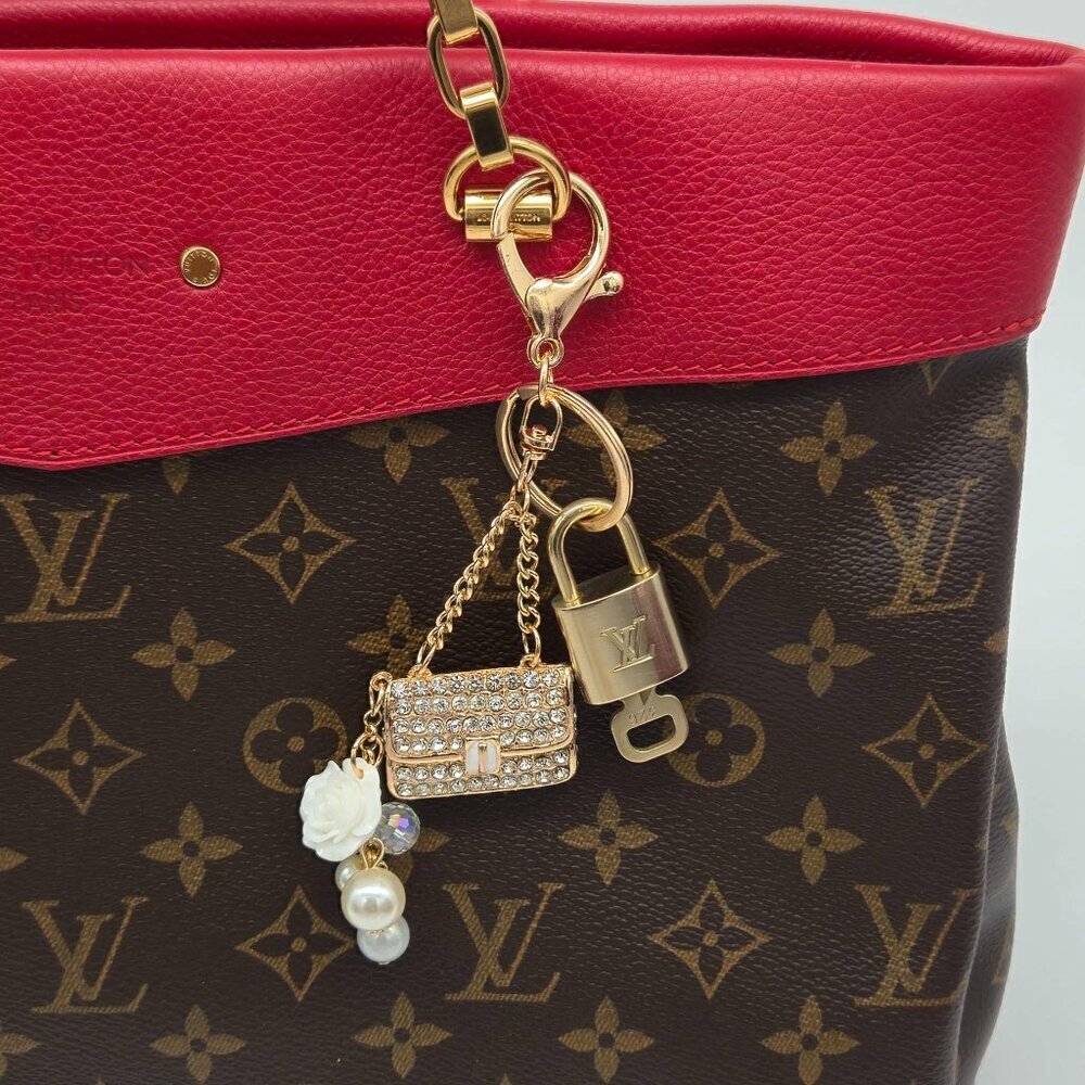 Authentic Louis Vuitton Padlock & Key Gold ✨Unbranded Bag Charm Keychain - Picture 7 of 8